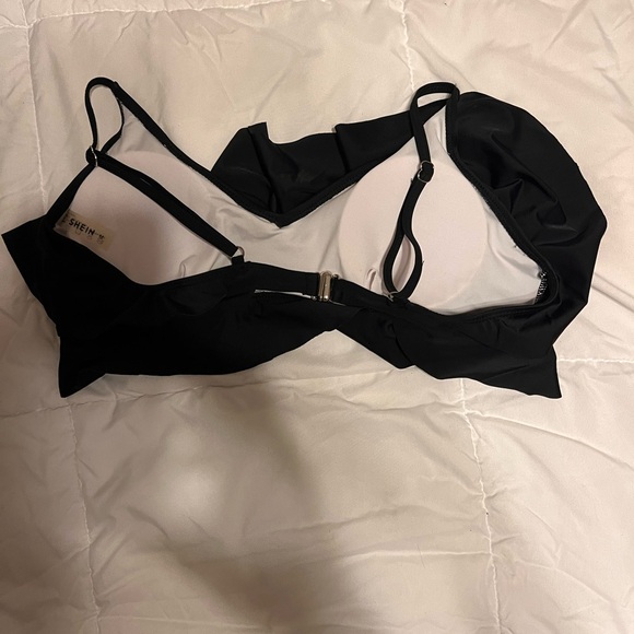 Leopard print bikini - Picture 4 of 6